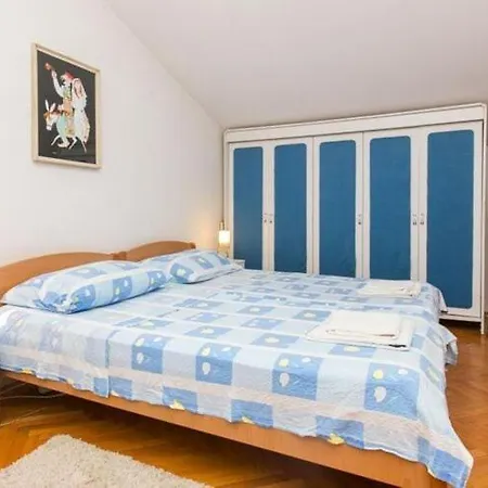 Harlekin- One-bedroom With Sea View Apartment *